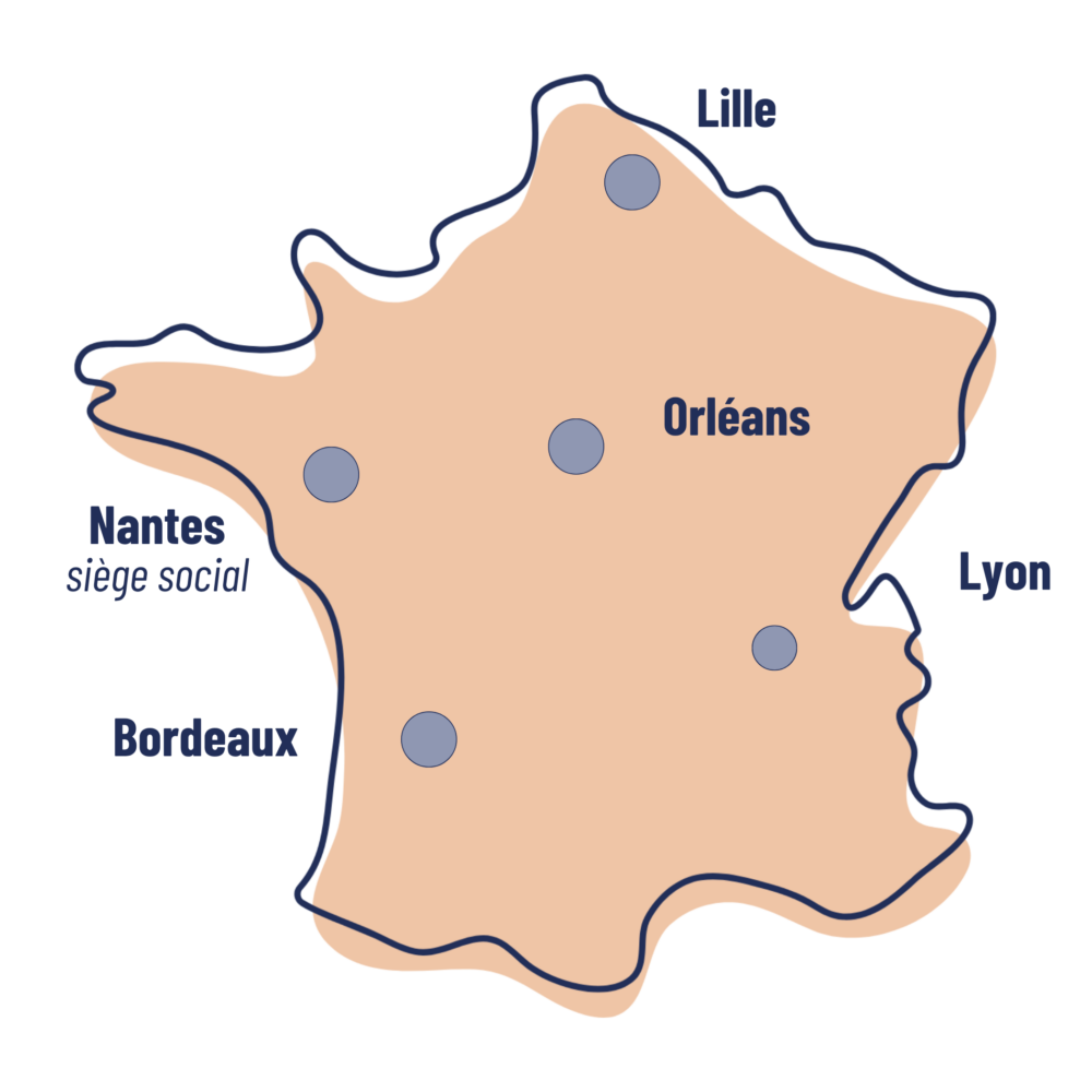 La carte de France avec les 5 agences Orhatek : Nantes, Lille, Orléans, Bordeaux et Lyon.