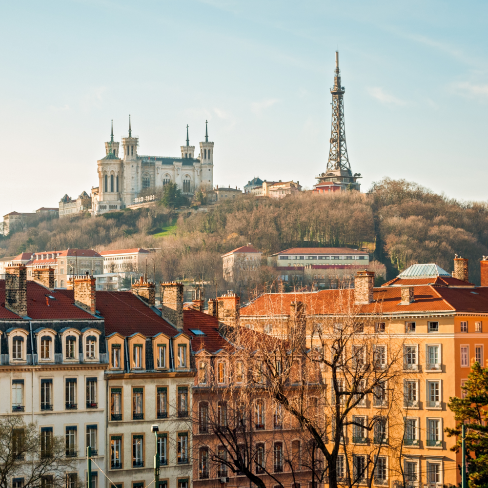 Orhatek ouvre une agence à Lyon.