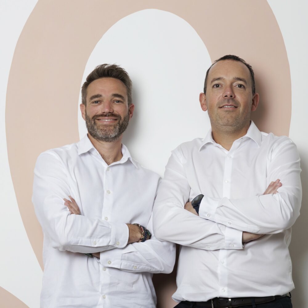 Florian Miñana et Julien Chevalier (associés de Orhatek) souriants